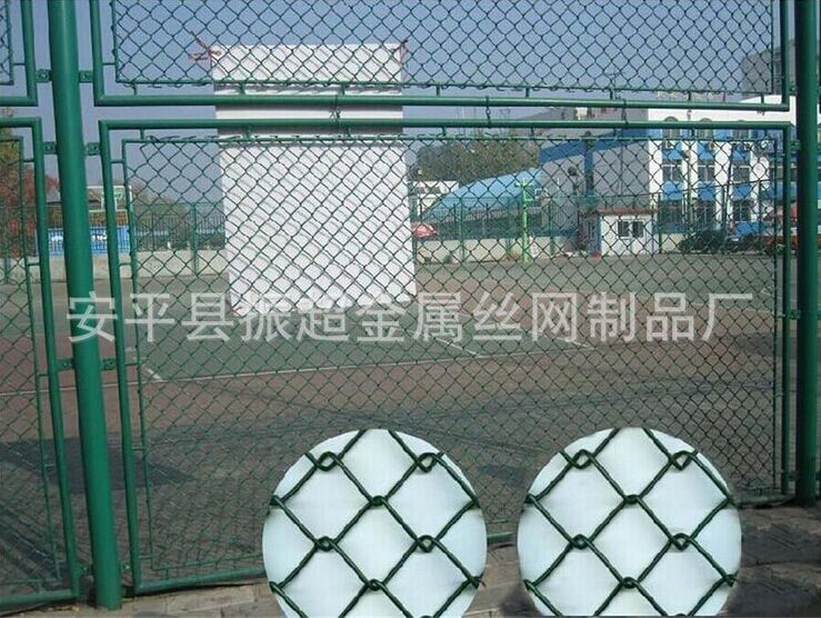 鐵絲網圍欄-www.mh1831.com